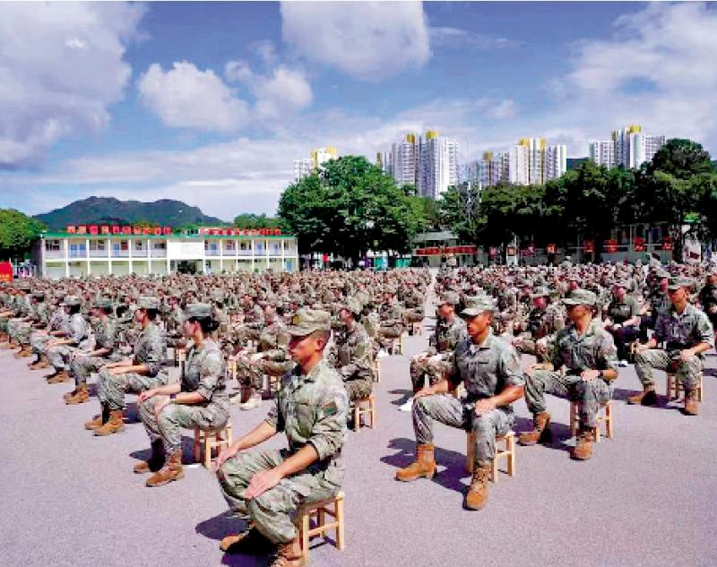 第十七届香港青少年军事夏令营结业 展示训练成果