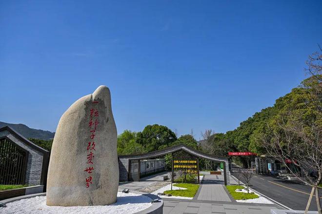 湖南：出臺(tái)規(guī)范中小學(xué)辦學(xué)行為20條