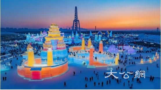 哈尔滨冰雪大世界将打造超大雪花冰迷宫