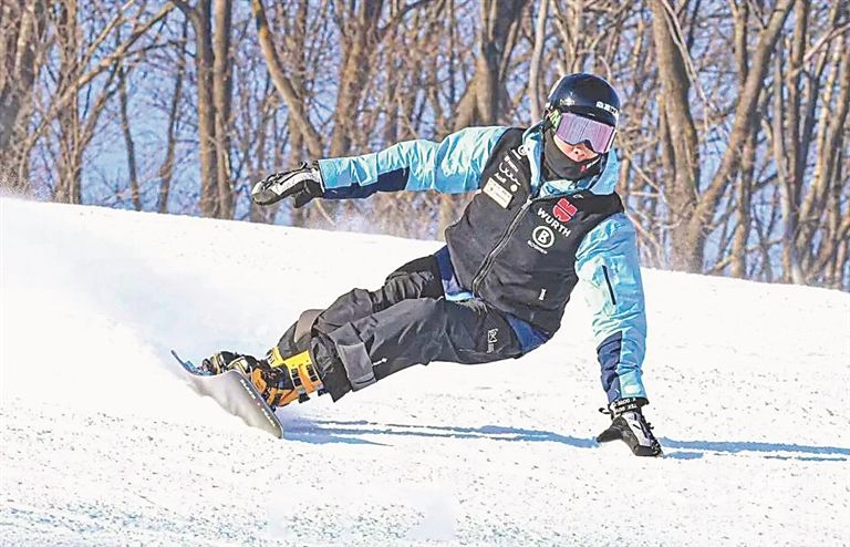 寶清圣潔搖籃山滑雪場開板