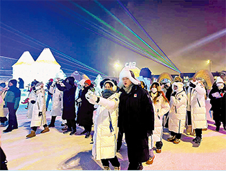 世界最大冰雪樂園　臺游客搶先體驗