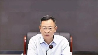 云南省委原常委、省政府原副省長(zhǎng)李石松被提起公訴