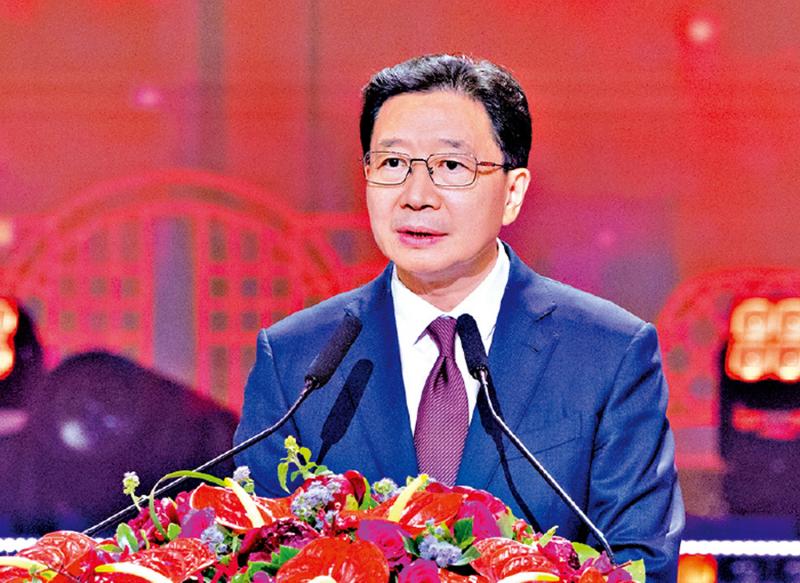 ﻿周霁：特区治理面貌一新