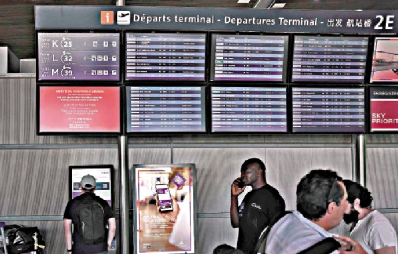 ﻿法国空管罢工两天 30万乘客受影响