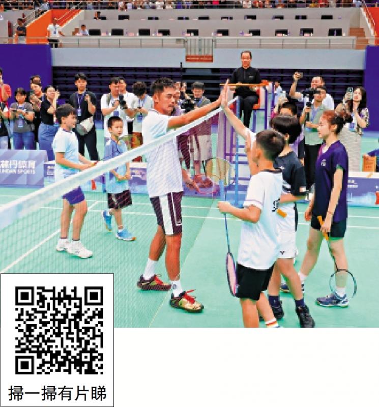 ﻿两岸羽坛小将深圳切磋 林丹“加盟”赛事升温