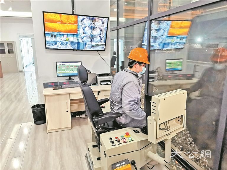 从190余万吨垃圾到7.2亿度电 “物质变形记”背后的科技突围