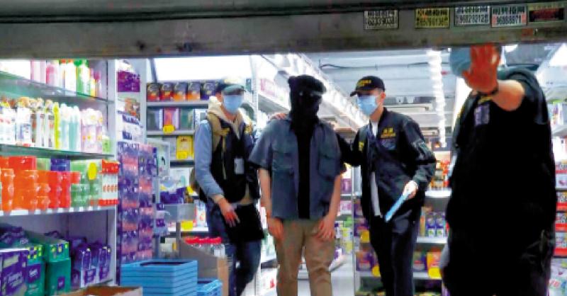 ﻿消委会报告/药房“両变钱”售药材　游客被索价3万