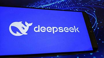 ?DeepSeek創始人梁文鋒明確否認使用OpenAI模型輸出訓練
