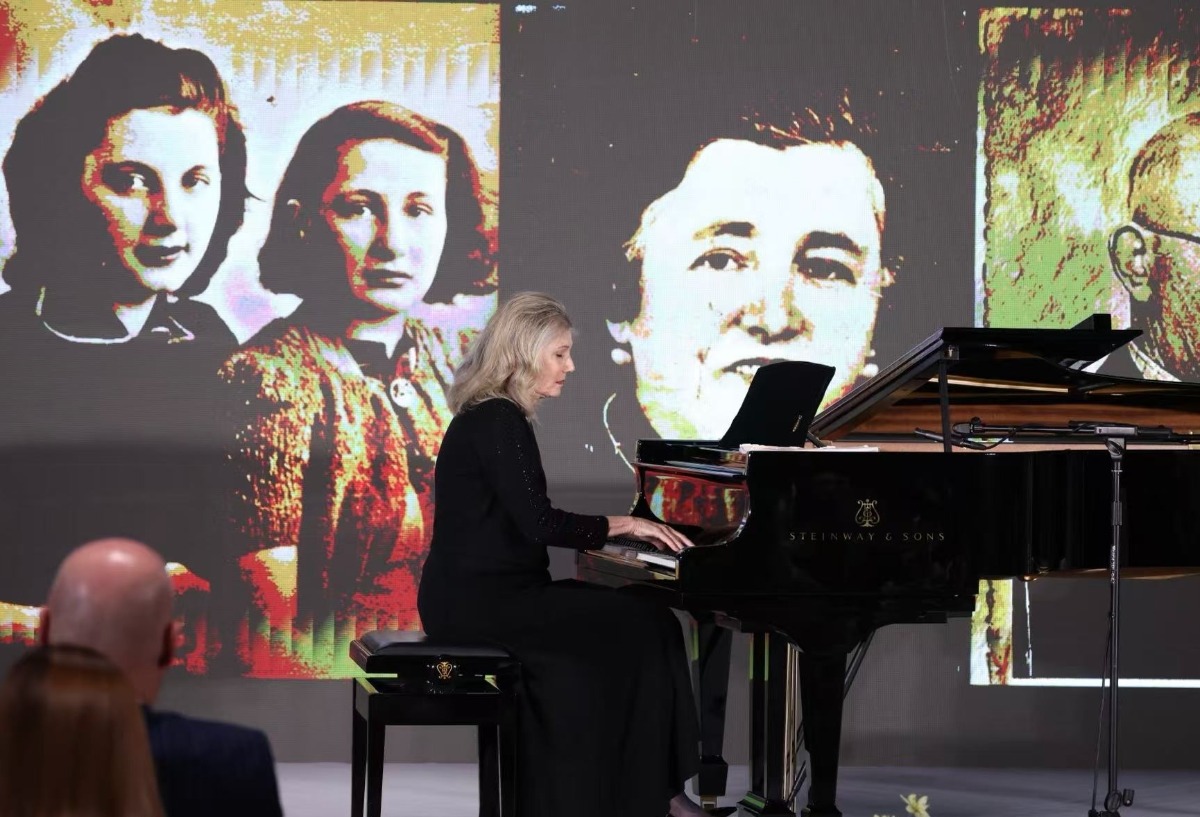 奏响友谊之歌 美国钢琴家莫娜．戈拉贝克携音乐独幕剧走进杭州