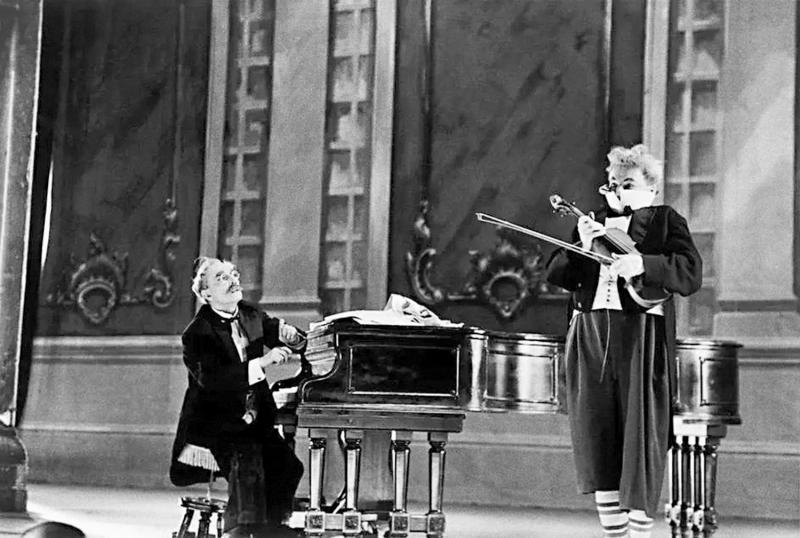 ﻿英伦漫话/未完成的作品\江 恒