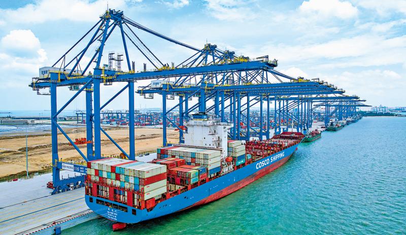 ﻿特稿/“跳出工业化框架 直接跨越到数字化”