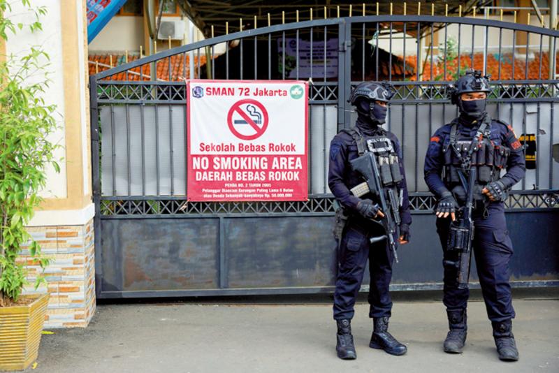 ﻿印尼雅加达校园清真寺爆炸55伤