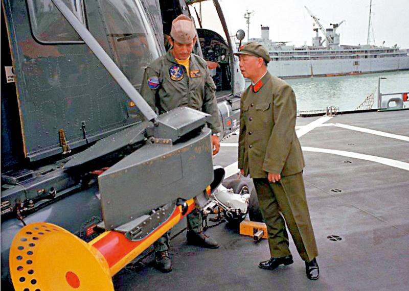 ﻿强军之路/我们不用再踮起脚尖