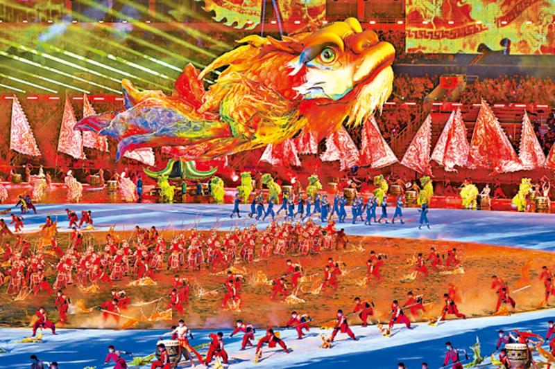 ﻿醒狮鳌鱼舞 岭南文化惊艳海外