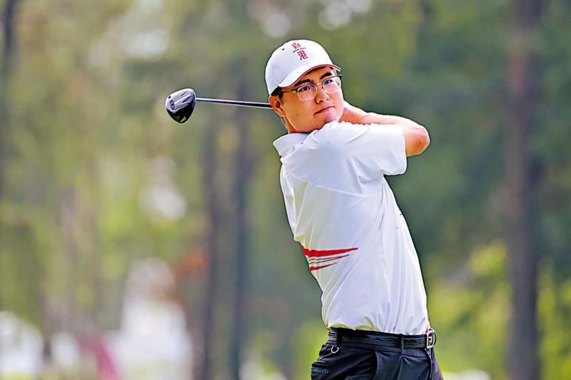 ﻿高尔夫球男团赛 港队暂并列第2