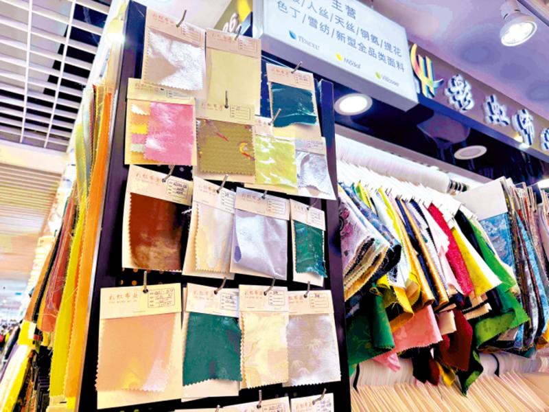 ﻿独立思考/社交平台变交流社区 提供设计灵感