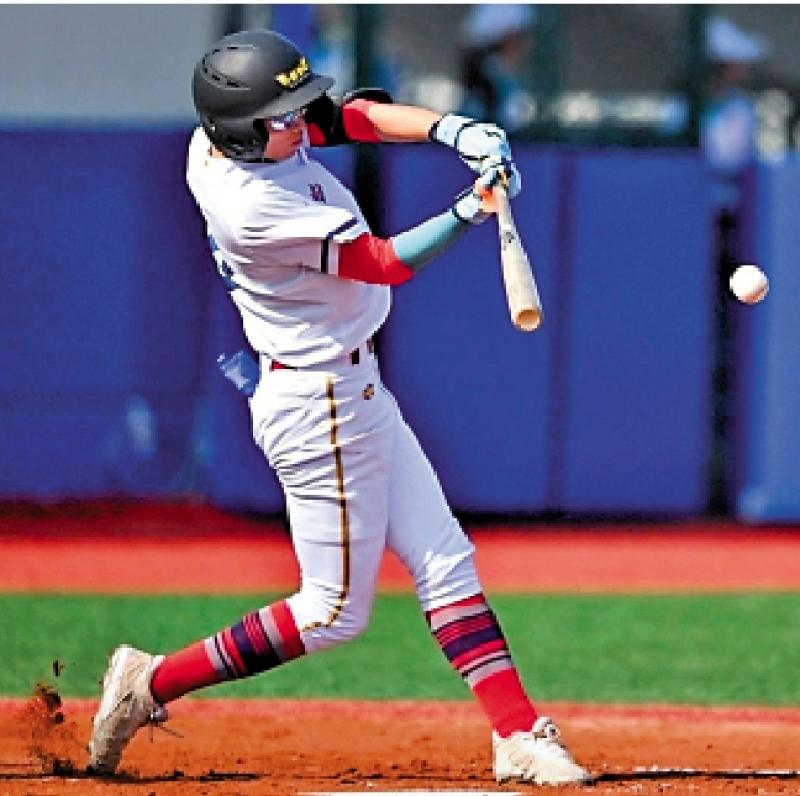 ﻿三地健儿“处处是主场”