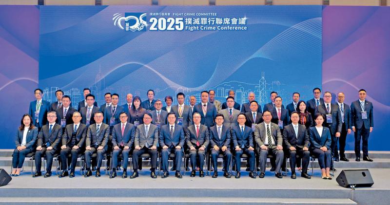 ﻿特首：筑牢国安屏障 确保社会稳定发展