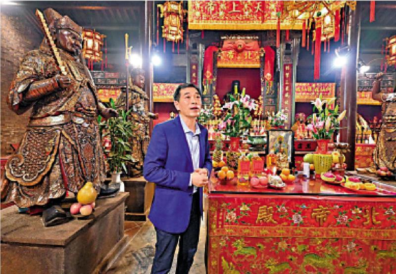 ﻿人物特写/由卖楼到管庙宇 地产猛人跨界新挑战