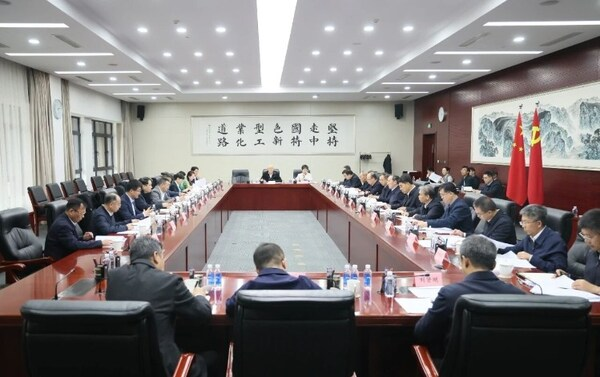 嘉必优董事长易德伟出席工信部第十二次中小企业圆桌会议，建言生物制造产业高质量发展