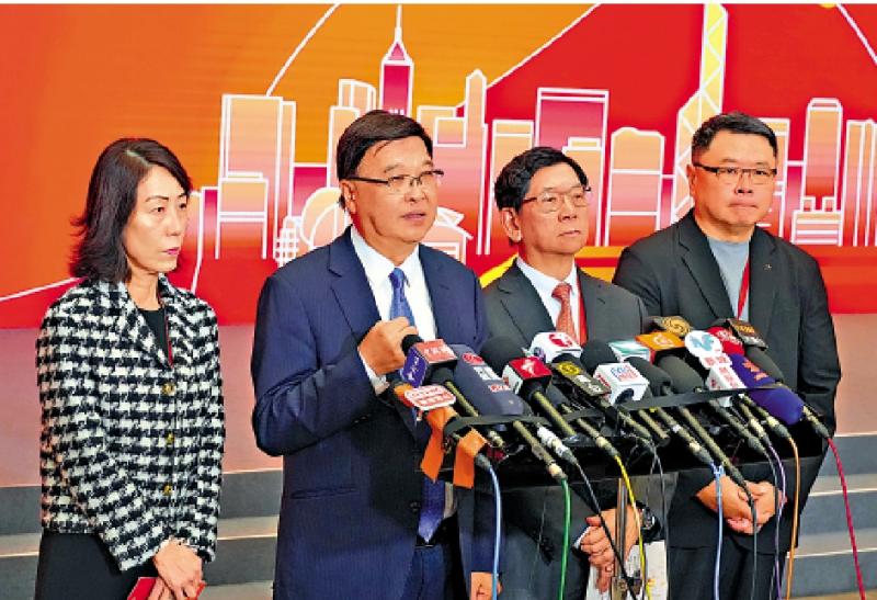 ﻿侯建国祝卫东解答与会代表提问 “北都令人振奋 未来一定大有作为”