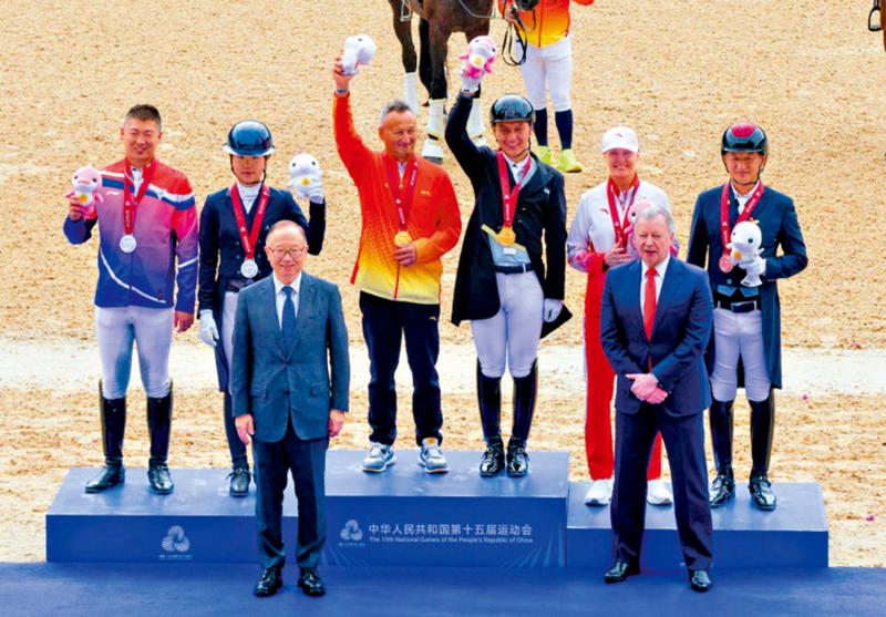 ﻿马术篇/应家柏：跨境协作助马术顺畅举行